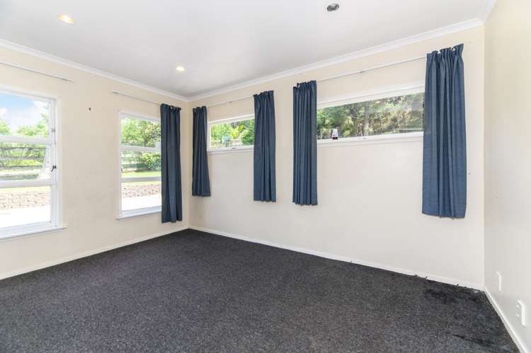 6 Shirley Road Parau_24