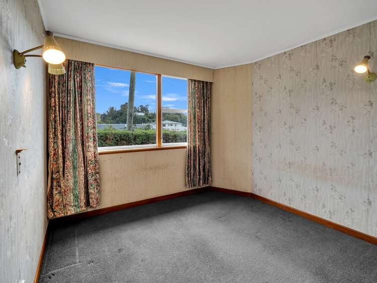 16 Milne Street Hunterville_14