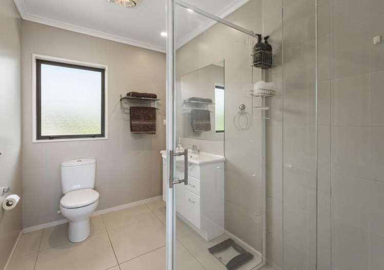 120 Walford Road Aongatete_17