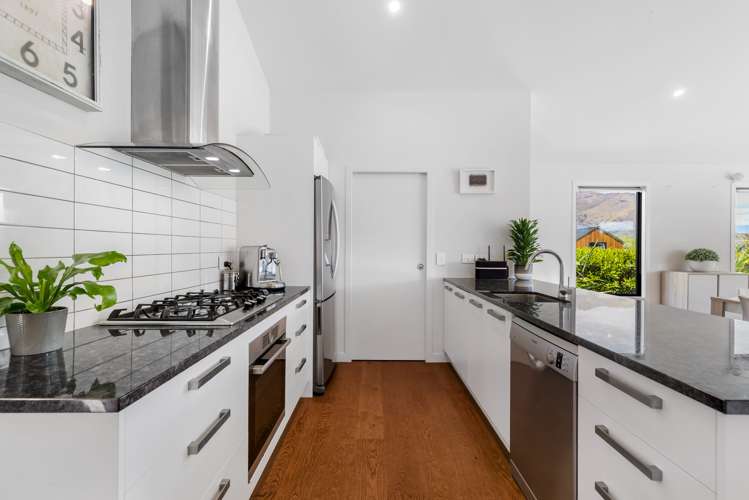 62 Jacks Point Rise Jacks Point_2