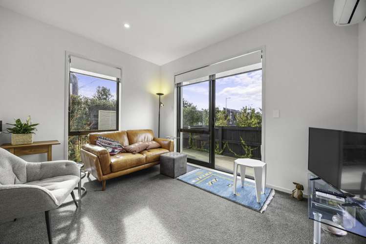 61 Wallace Road Hobsonville_13