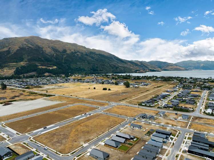 13 Caton Street Lake Hawea_23