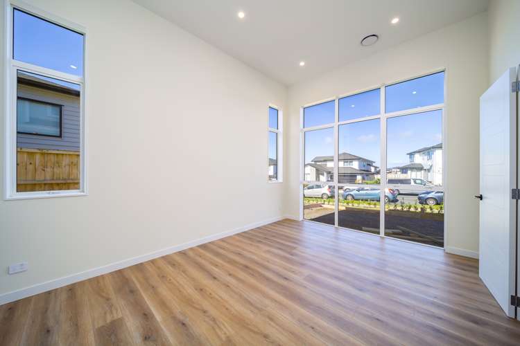 135 Ormonde Drive Silverdale_1