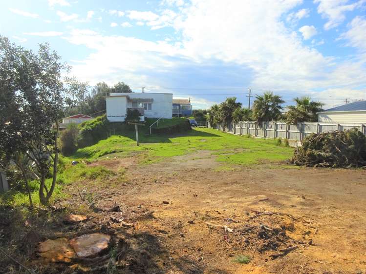 64 Pratt Avenue Foxton Beach_5