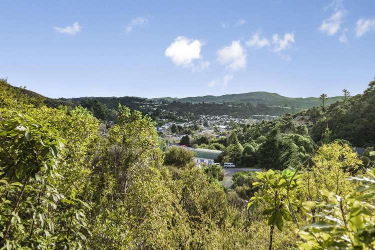 2/99 Horoeka Street Stokes Valley_32