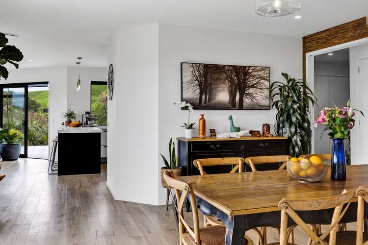 511 Plymouth Road Koru_10