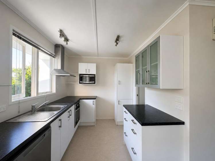 2/13 Bertram Street Warkworth_2