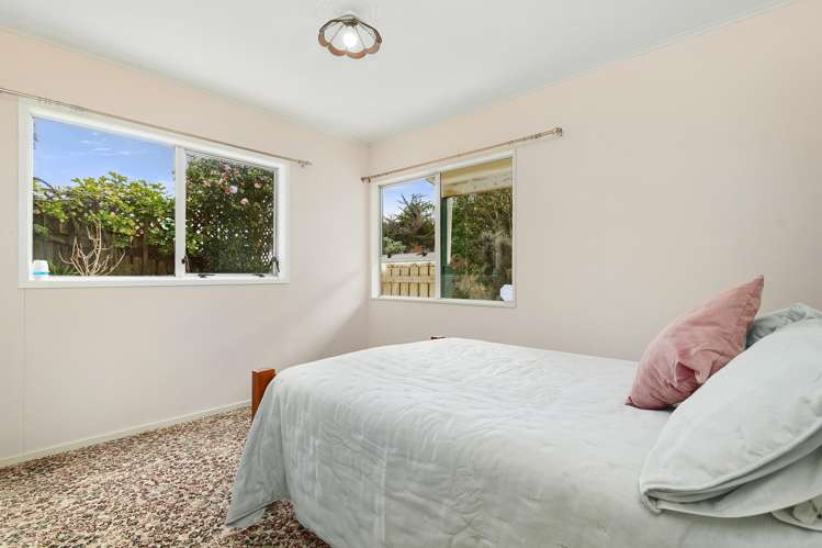8 Hillcroft Road Horokiwi_13