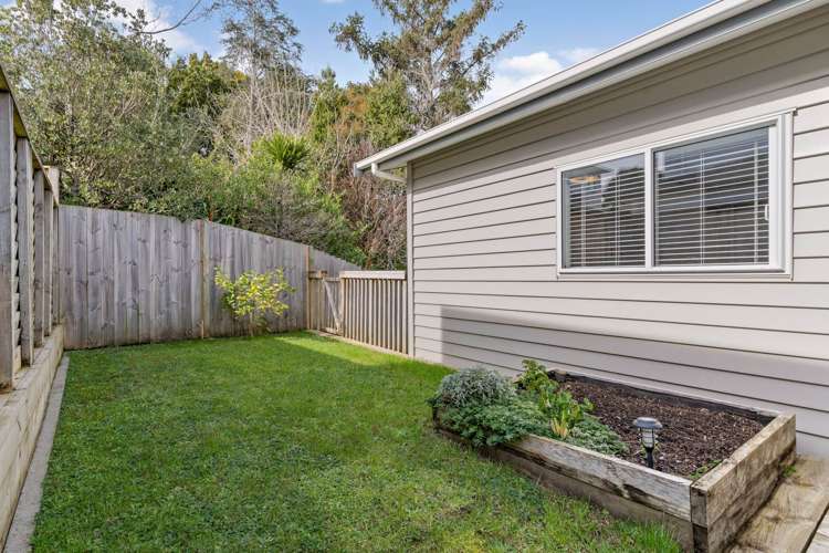 20a Osman Street Glen Eden_14