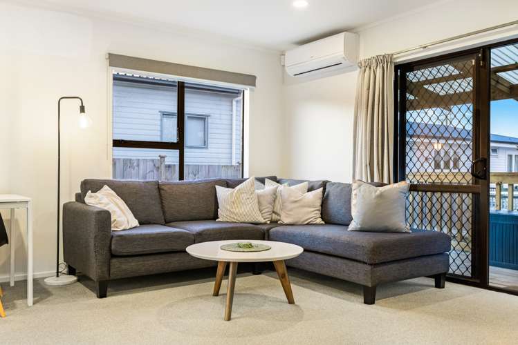 2/7 Eskdale Road Birkdale_9