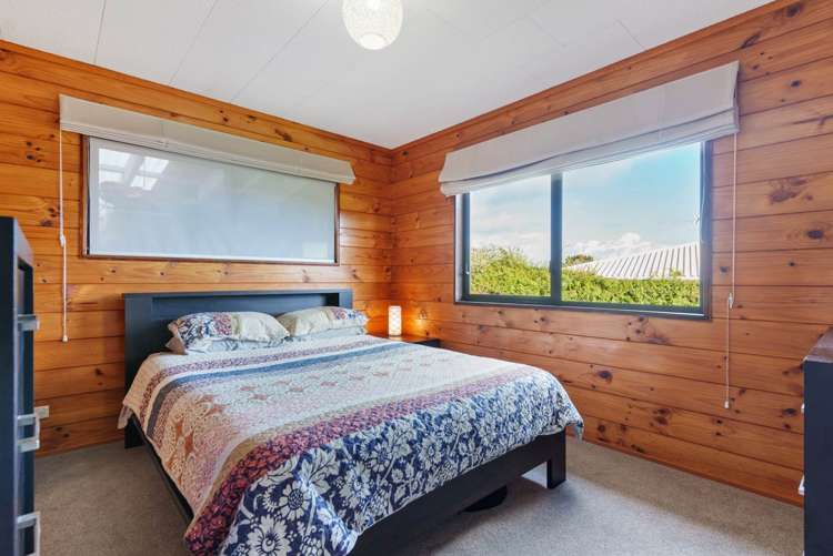 21b Rishworth Avenue Stanmore Bay_15