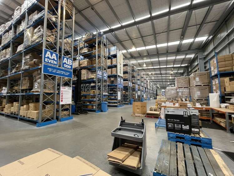 1/8 Islington Ave Islington_5