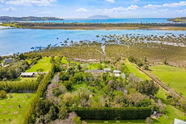 Private coastal oasis - Omaha