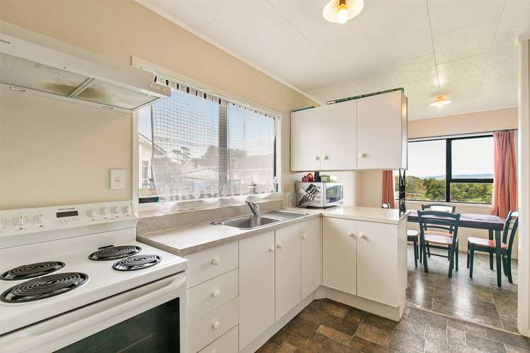 5a Pureora Place Clendon Park_2