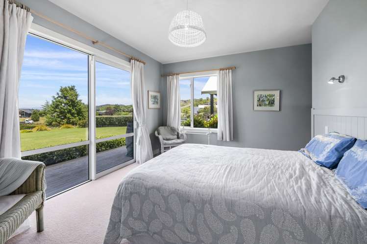 9 Pukeko Way Kinloch_14