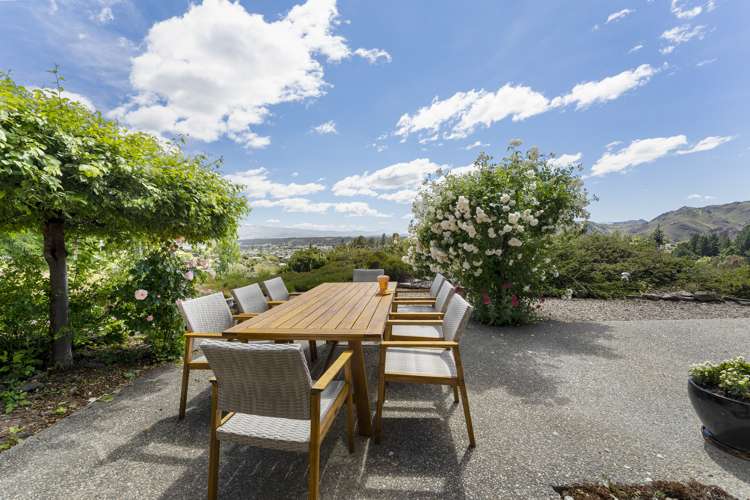 51 The Half Mile Alexandra_17