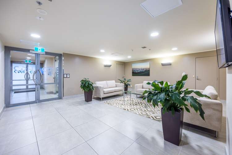 803/47 Hobson Street Auckland Central_16