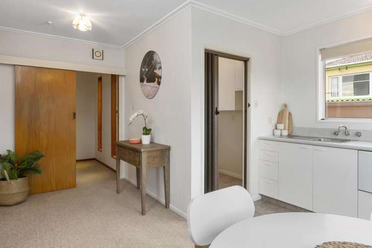 117 Glenpark Avenue Maryhill_5