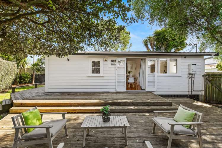 10A Wairau Avenue Avondale_12