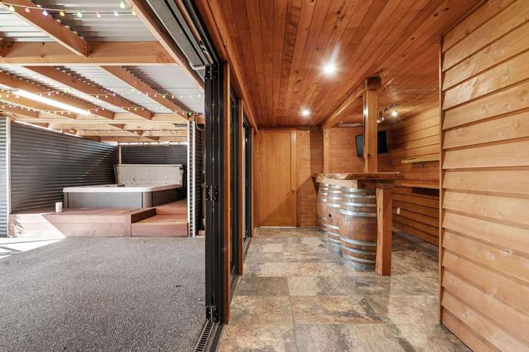 42 Benjamin Avenue Rototuna North_15