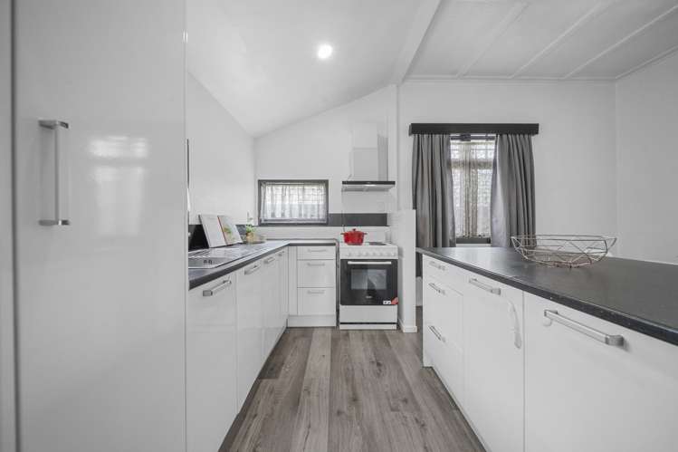 2/17 Cleek Road Mangere East_9