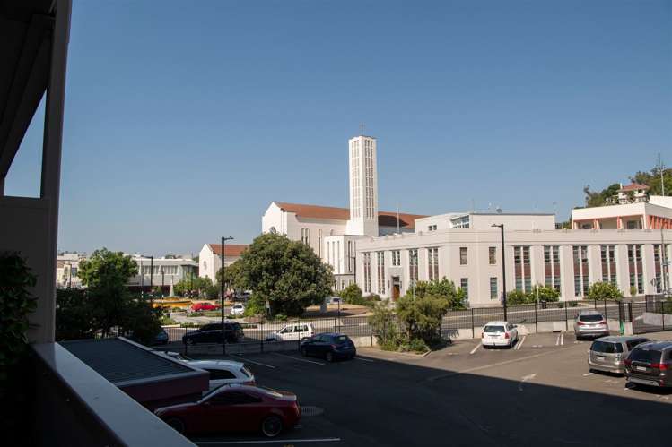 1j/3 Shakespeare Road Napier South_14