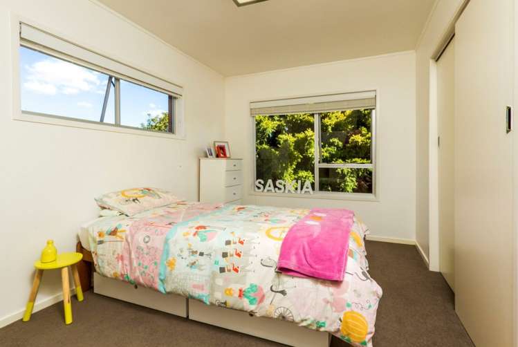 2/15 Street Belmont North Shore City Houses for Sale One Roof