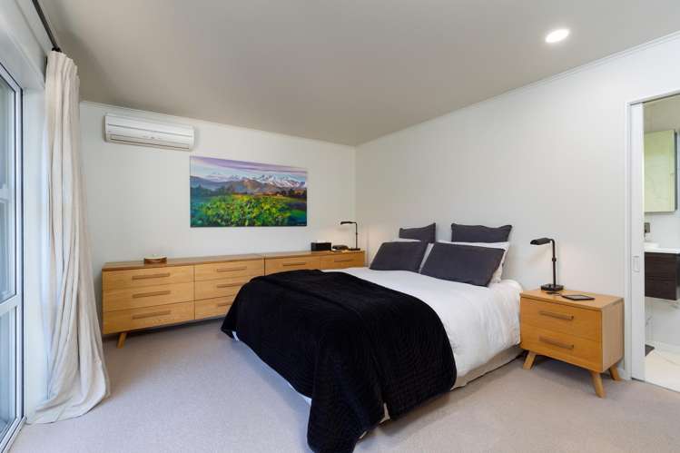 2/96 Nile Street Nelson_12