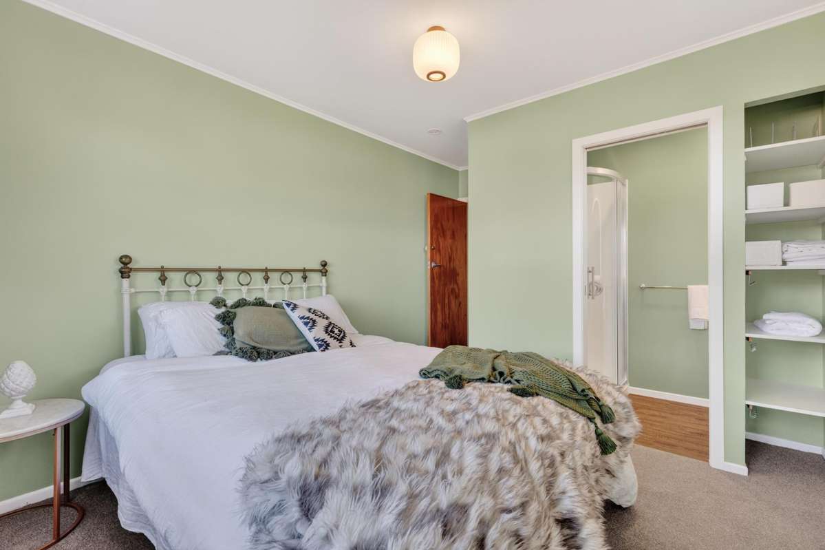 102 Mount View Road_3