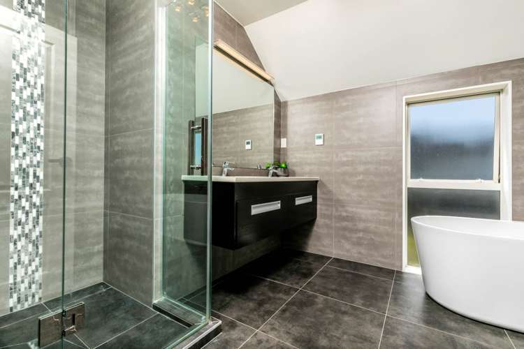 24 Westerley Place Long Bay_13