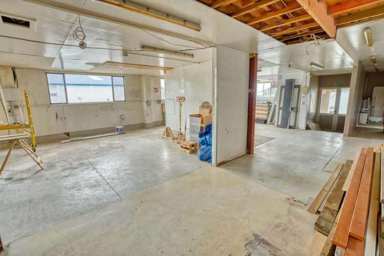 10-12 Gresson Street Greymouth_10