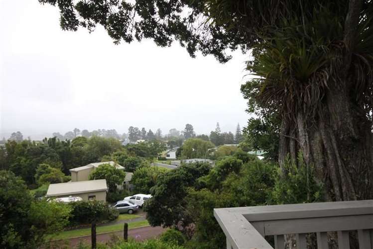 15 Mount Avenue Pauanui_2