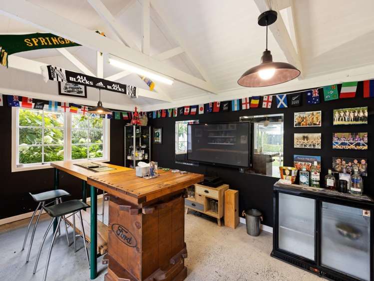 992 River Road Queenwood_20