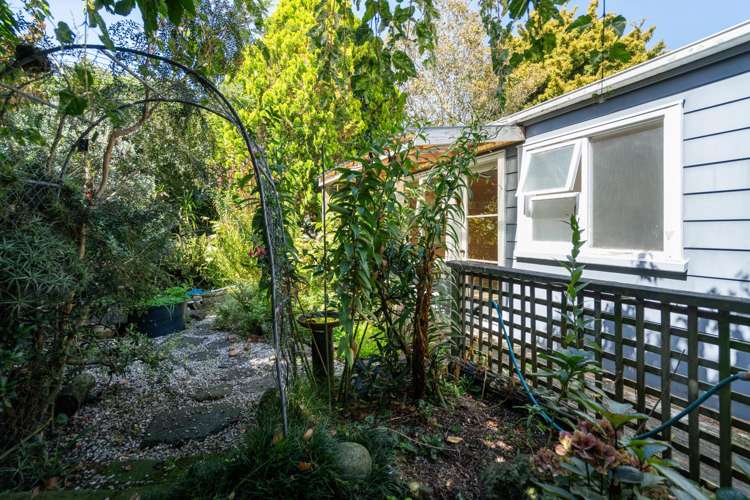 35 Woodford Avenue Brookfield_15