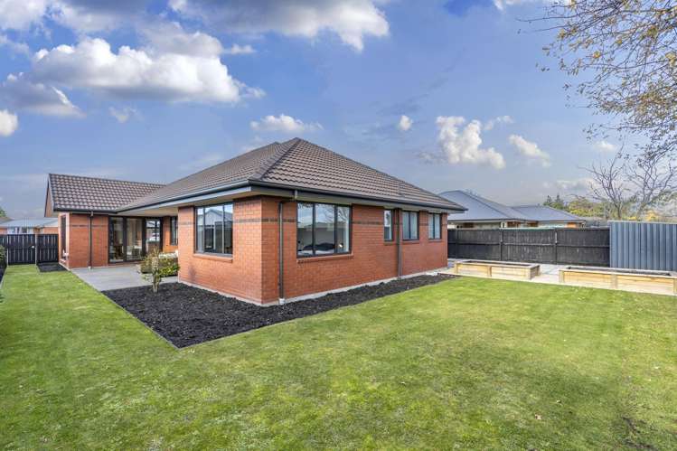 5 Wisteria Lane Rangiora_30