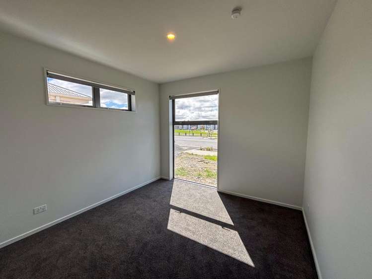 24 Estival Drive 11103_6