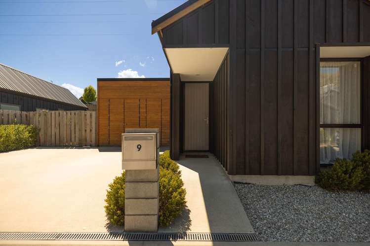 9 Huxley Place Dalefield/Wakatipu Basin_27