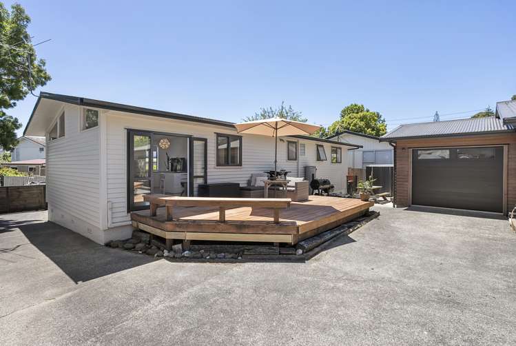 10 Inver Street Glen Eden_13