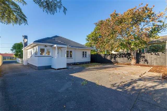 33 Titirangi Road New Lynn_4