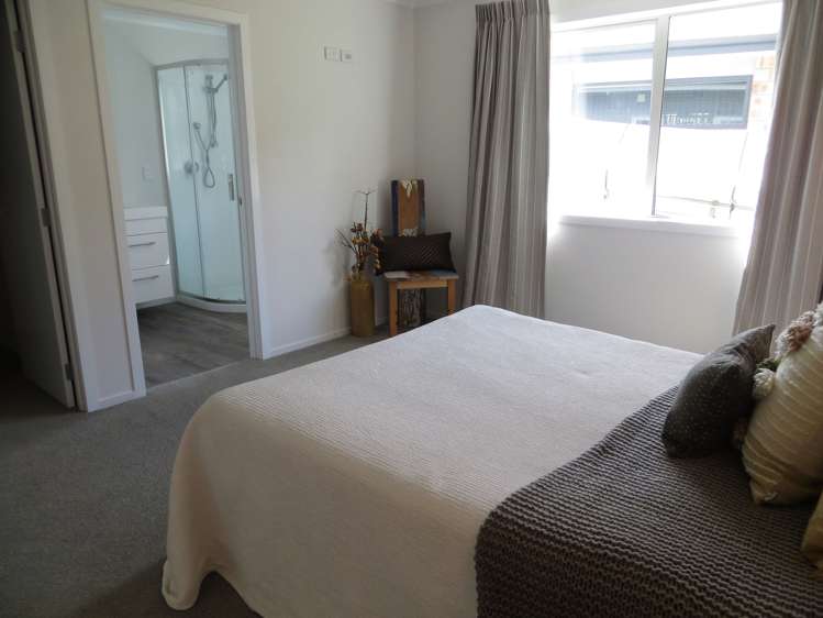 70 Ritchie Street Te Aroha_13