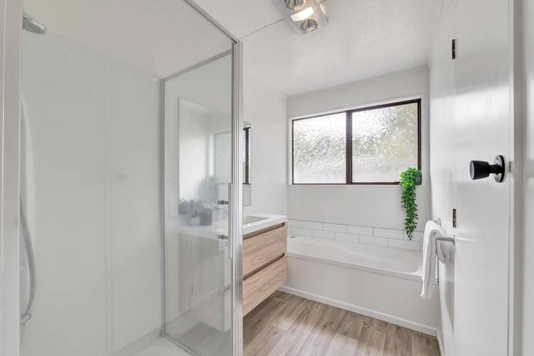 33 Riversdale Drive Merrilands_11