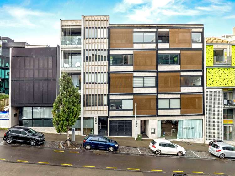 Unit 2/12 Vinegar Lane_0