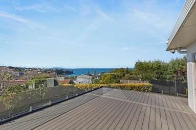 825 Beach Road_1