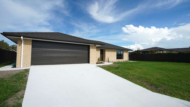 8 Lowburn Avenue Waipu_17