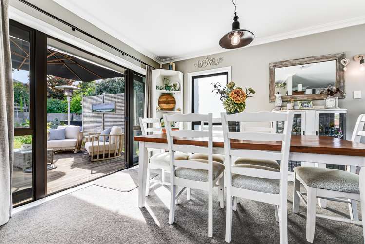 19 Maple Avenue Dinsdale_7