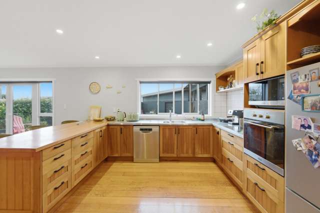 82 Wairau Road Oakura_2