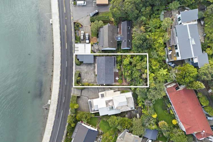 238 Marine Drive Lowry Bay Eastbourne_18