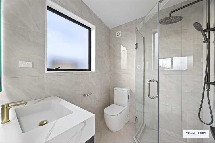 25 Jandell Crescent Bucklands Beach_16