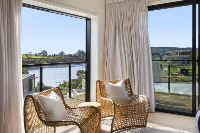 15 Maataitai Road Raglan_1