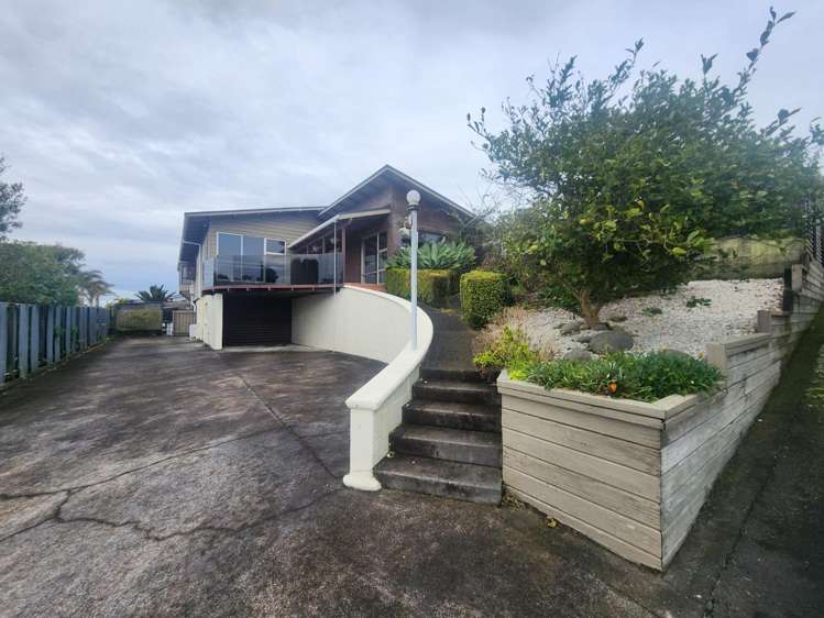8b Julian Place Westown_21